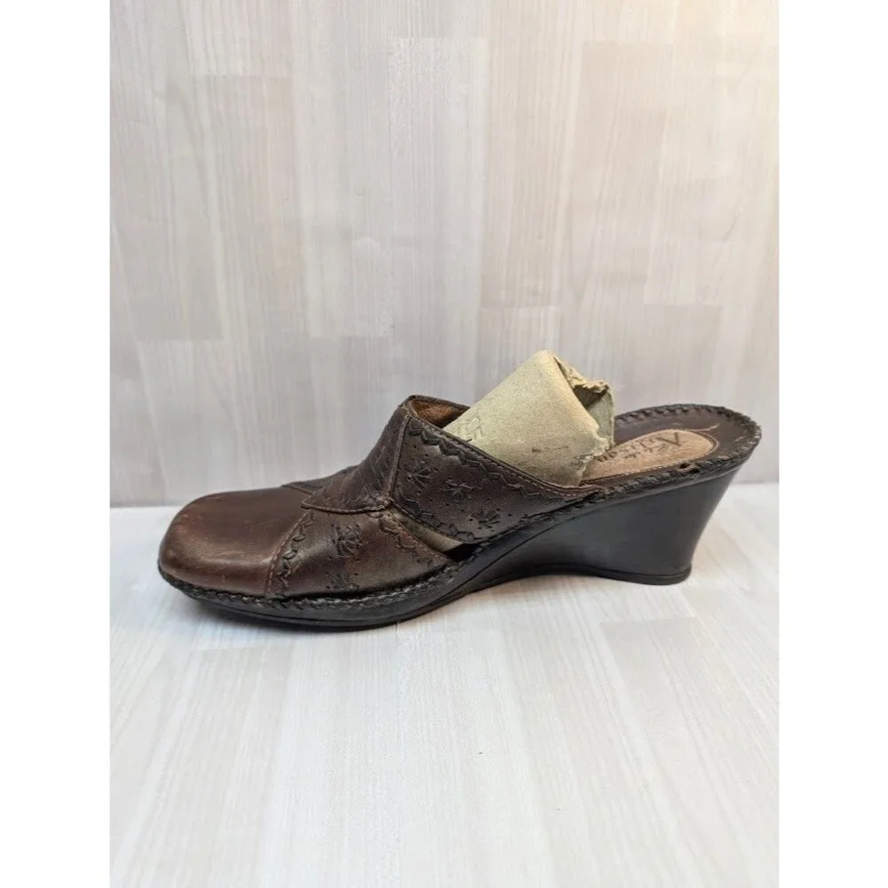 Clarks Artisan Clogs Mules Wedge Heel Womens Sz 10M 74530 Dark Brown Leather
